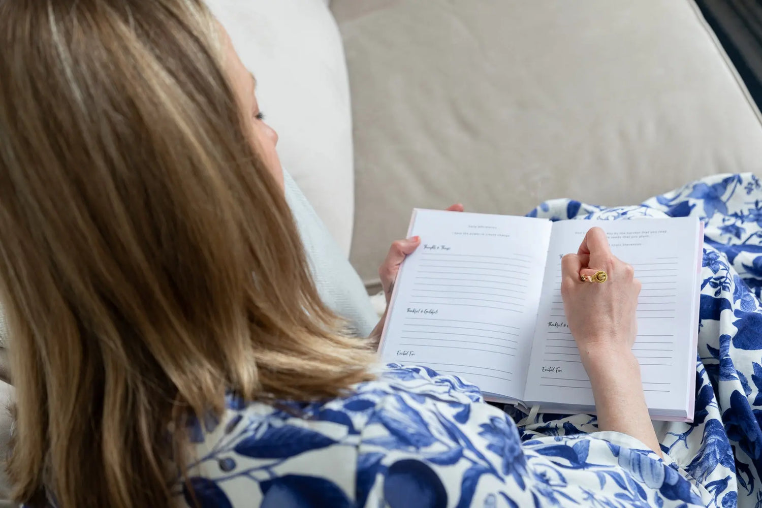 Manifestation Journal Prompts: Five Ideas